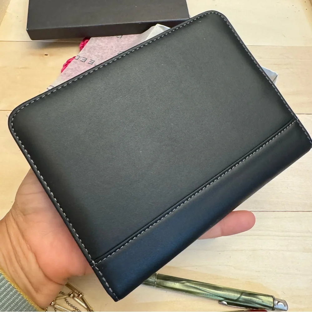 Leed’s Sonicare Office Notepad Black Leather Cover New in Box